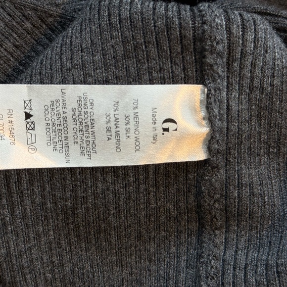 Gray Ribbed Tank Top - Picture 5 of 6